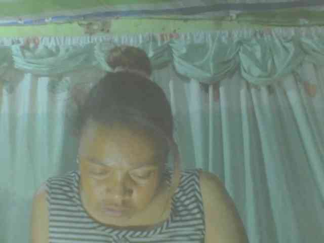 LorahXVane webcam