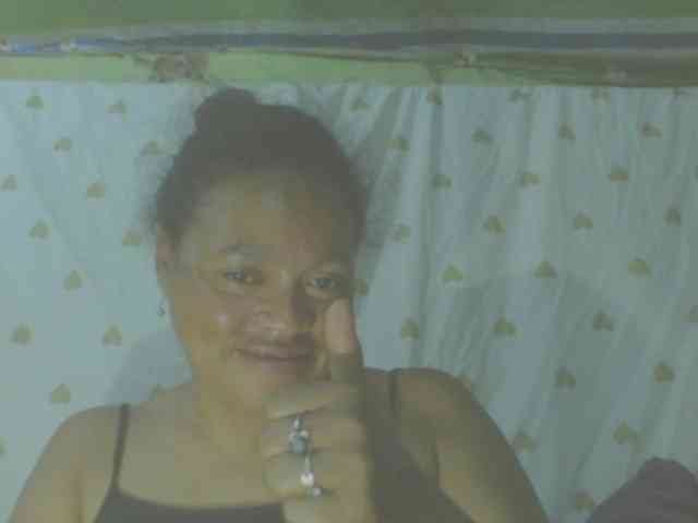 LorahXVane webcam