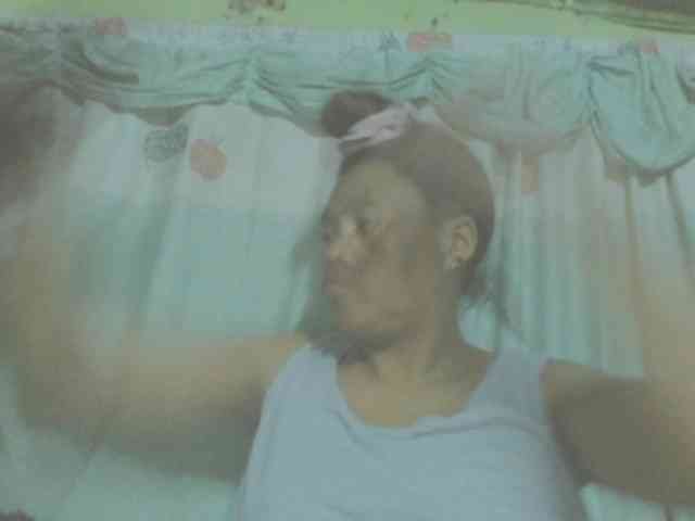 LorahXVane webcam