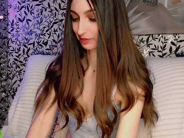 Amellea live cam