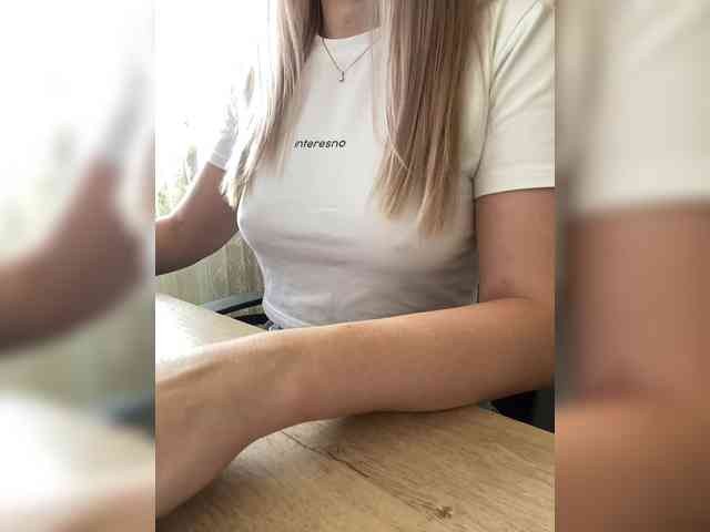 FloverGirl webcam
