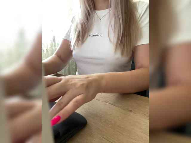 FloverGirl webcam