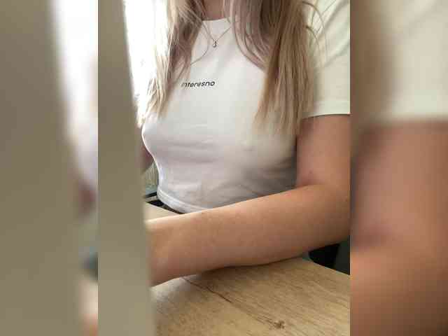 FloverGirl webcam
