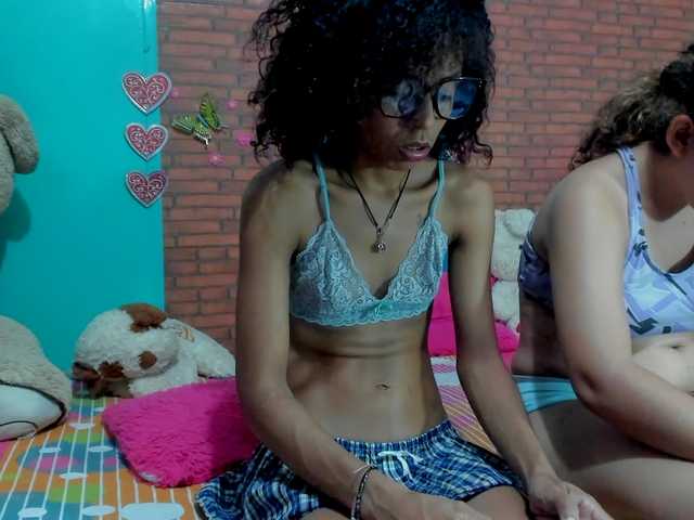 cumloves's BongaCams show and profile