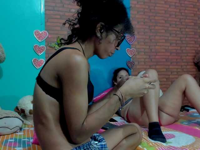 cumloves's BongaCams show and profile