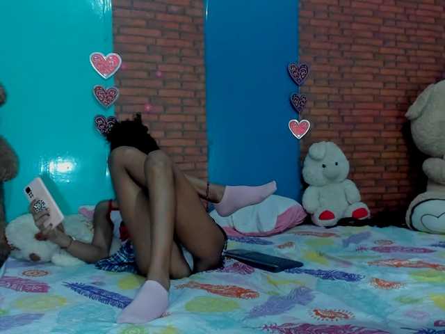 cumloves's BongaCams show and profile