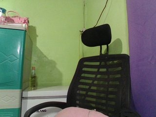 emmannuele Porn Show