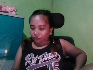 emmannuele Porn Show