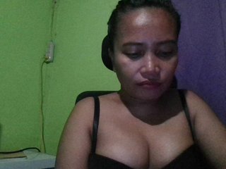 emmannuele Porn Show