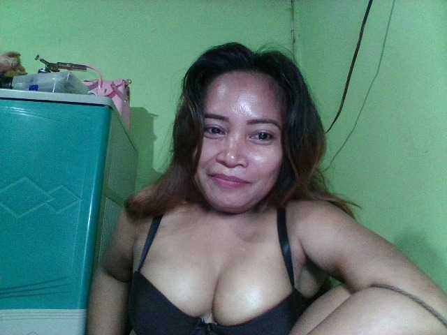 myoneandonly's BongaCams show and profile