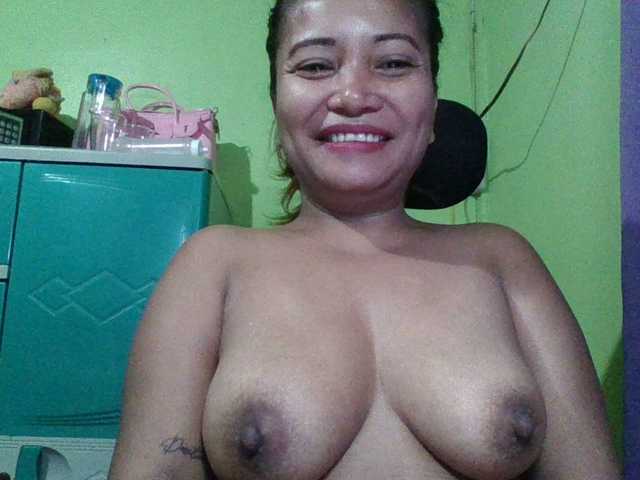 myoneandonly's BongaCams show and profile