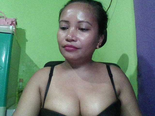 myoneandonly's BongaCams show and profile