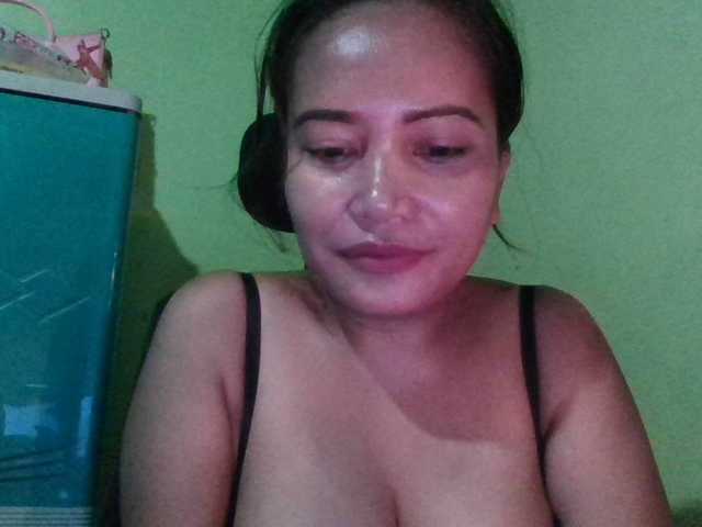 myoneandonly's BongaCams show and profile