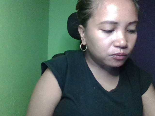  myoneandonly chat room