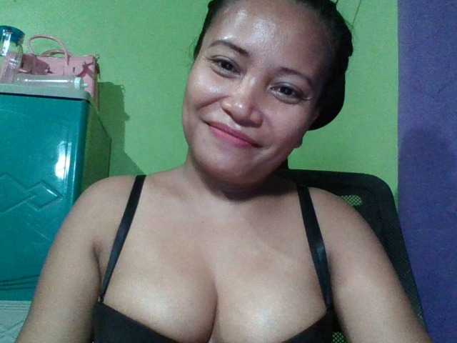 myoneandonly's BongaCams show and profile