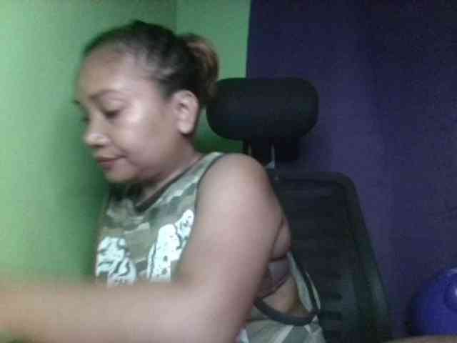 missjoyce webcam