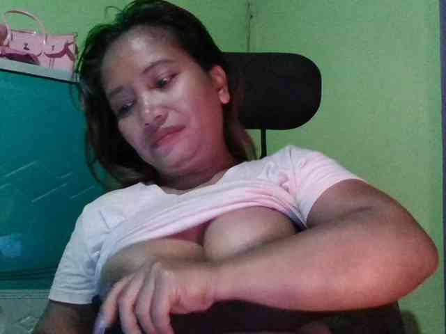 myoneandonly Live Webcam on BongaCams