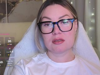 Elya_ Porn Show