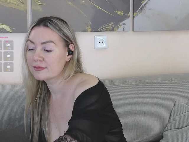 AmieHerry's BongaCams show and profile