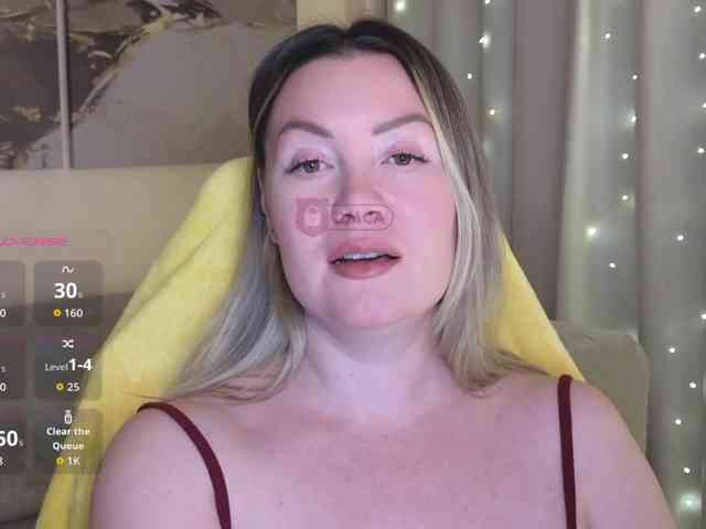 Elya_ webcam