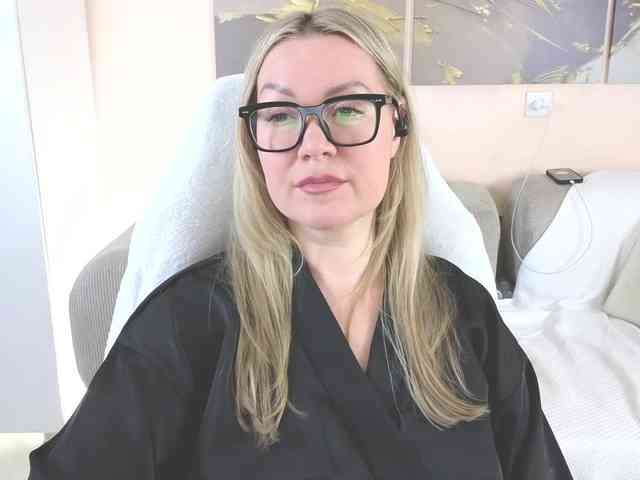 SoftTemptation webcam