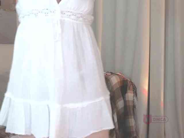 Elya_ webcam
