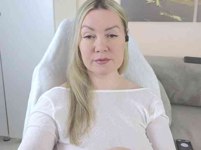 SoftTemptation webcam