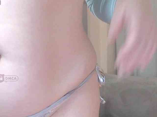 Elya_ webcam