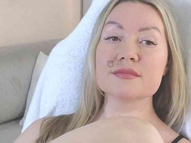 SoftTemptation webcam