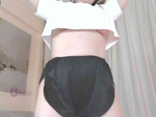 Elya_ webcam