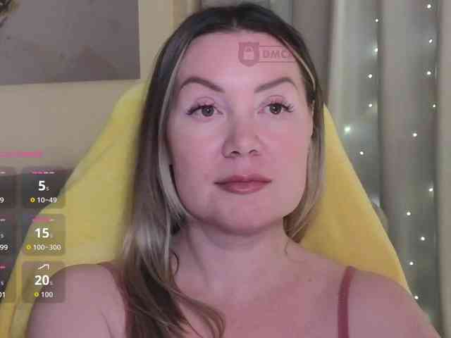 Elya_ webcam