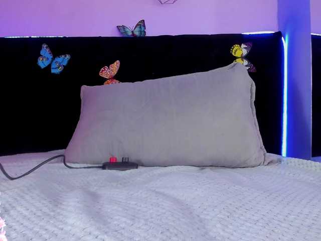 katnisslovee's BongaCams show and profile