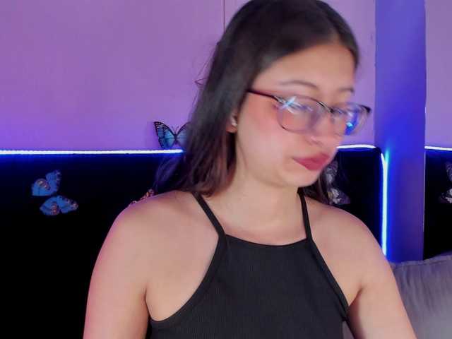 katnisslovee's BongaCams show and profile