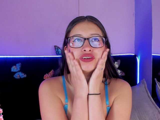 katnisslovee's BongaCams show and profile