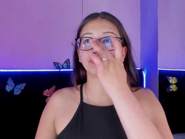 katnisslovee's BongaCams show and profile