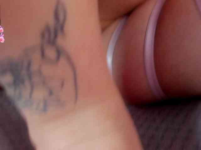 katnisslovee webcam