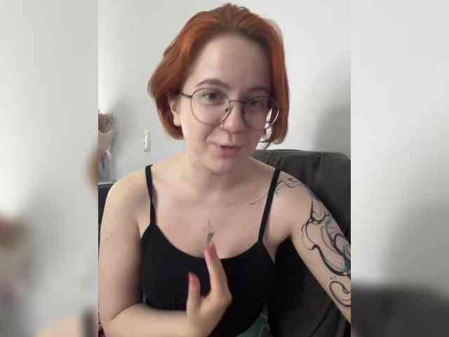 Anna-Morales webcam