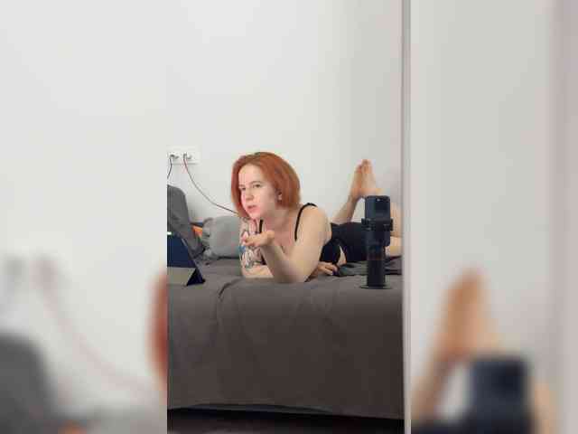 Anna-Morales webcam