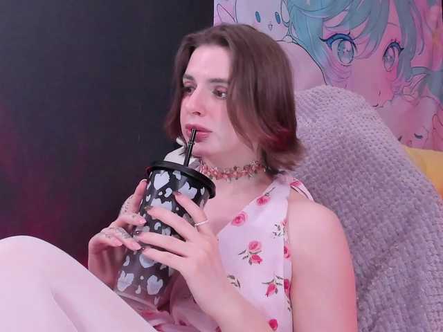 yorogumo's BongaCams show and profile