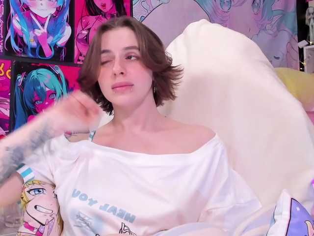 yorogumo's BongaCams show and profile