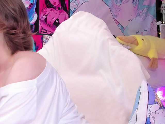 yorogumo's BongaCams show and profile