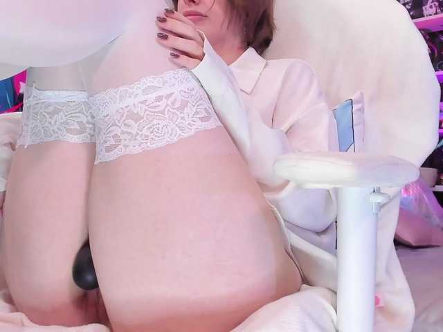 yorogumo's BongaCams show and profile