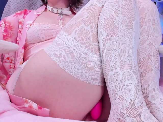 yorogumo's BongaCams show and profile