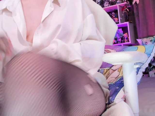 yorogumo's BongaCams show and profile