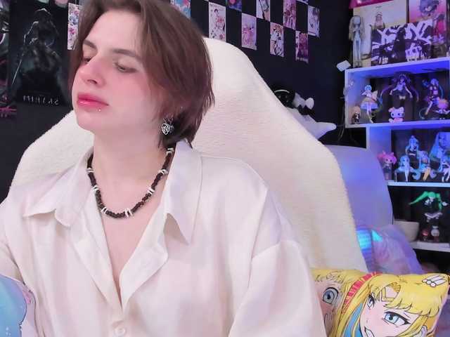 yorogumo's BongaCams show and profile