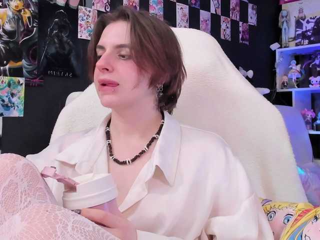 yorogumo's BongaCams show and profile