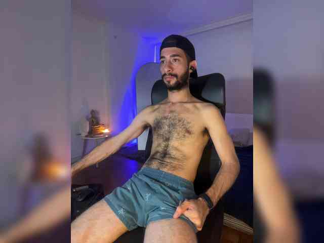 yourhero11
