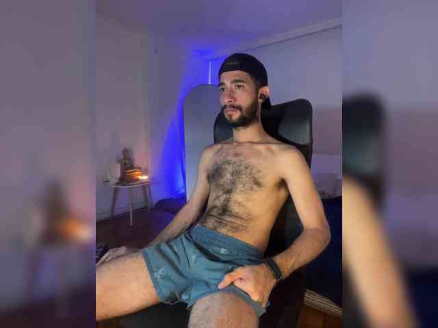 yourhero11