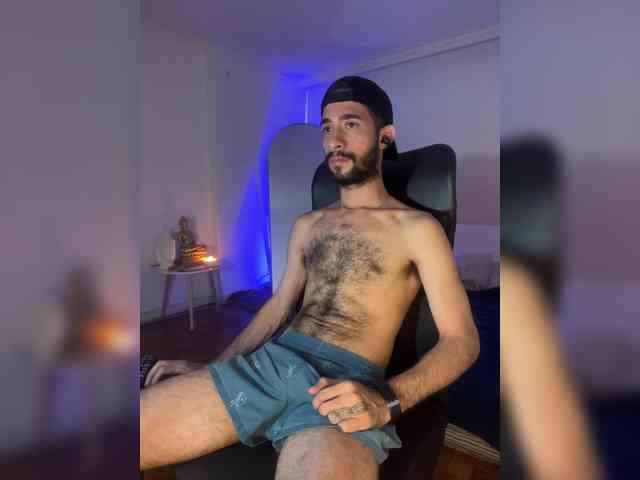 yourhero11