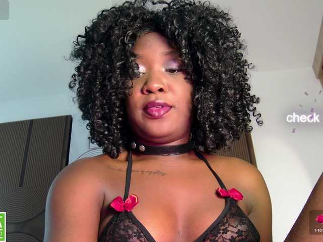 aidaadams's BongaCams show and profile